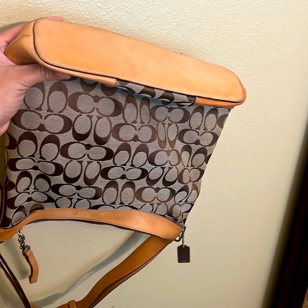 The Size, Length Is About 11 Inches, Width About … - image 6